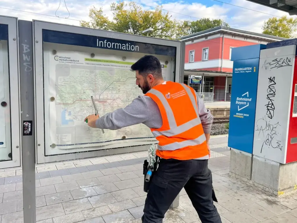 Arbeitnehmerüberlassung bei Viva-Deluxe GmbH Gebäudereinigung in München und Umgebung