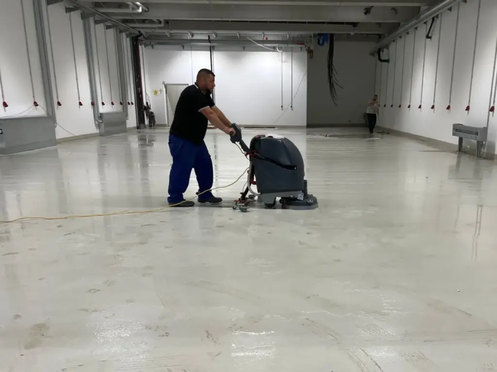 Industrie- und Baureinigung in München und Umgebung - Viva-Deluxe GmbH