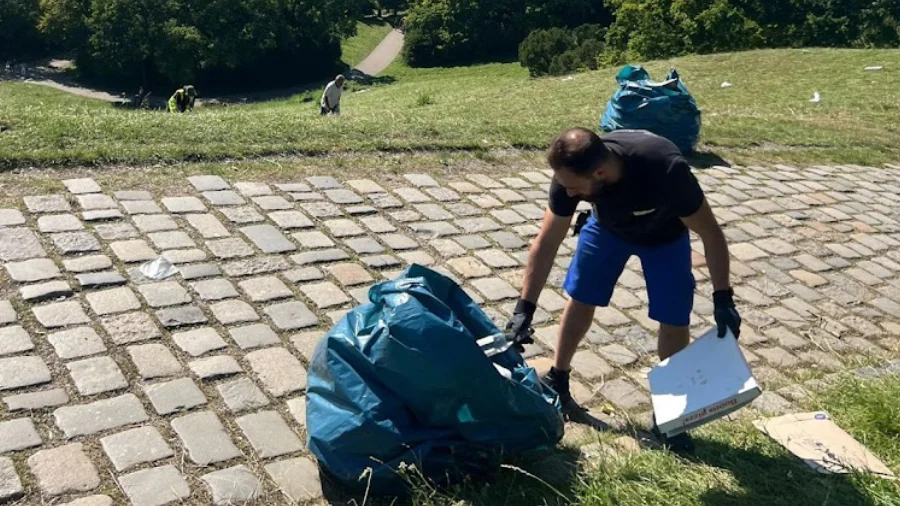 Viva-Deluxe GmbH Gebäudereinigung in München und Umgebung - Leistungen Entsorgung