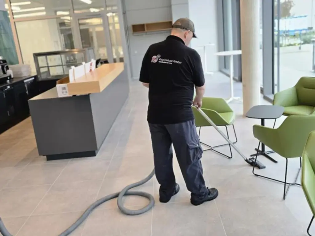 Viva-Deluxe GmbH Unterhaltsreinigung und Büroreinigung in München